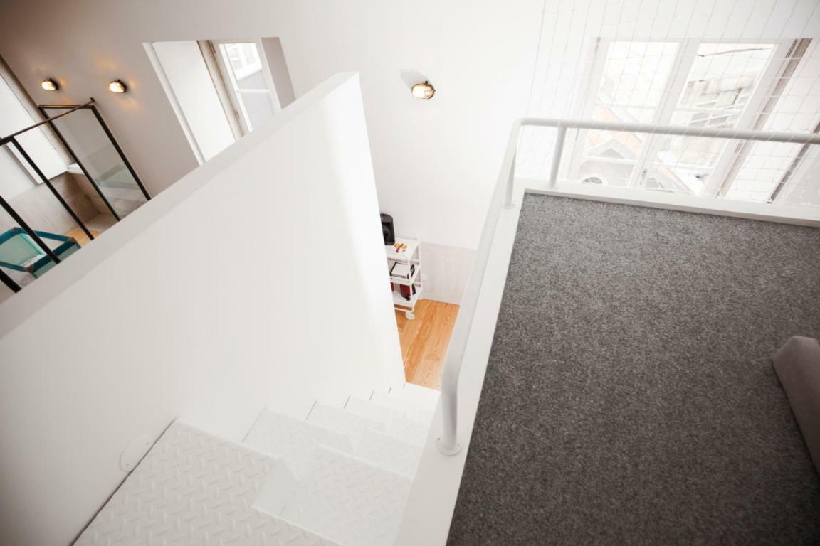 Get Lights And Books In A Flat Leilighet Porto Eksteriør bilde